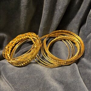 Gold-Tone Women's Bangle Bracelet Set